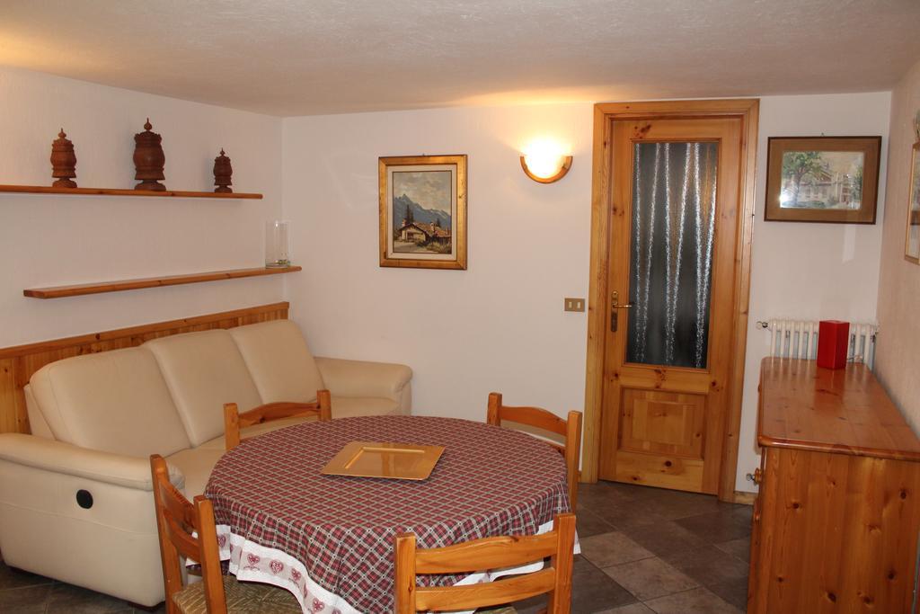 In Perfetto Stile Valdostano Apartman Saint-Vincent Kültér fotó